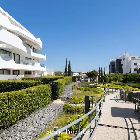Lägenhet Modern Garden With A Spacious Terrace Fuengirola
